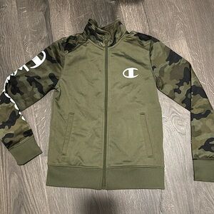 Boys (kids) size M Champion zip up track jacket